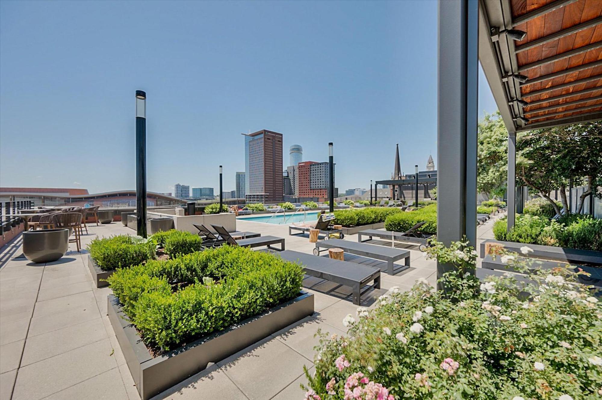 Global Luxury Suites Nashville Downtown Buitenkant foto