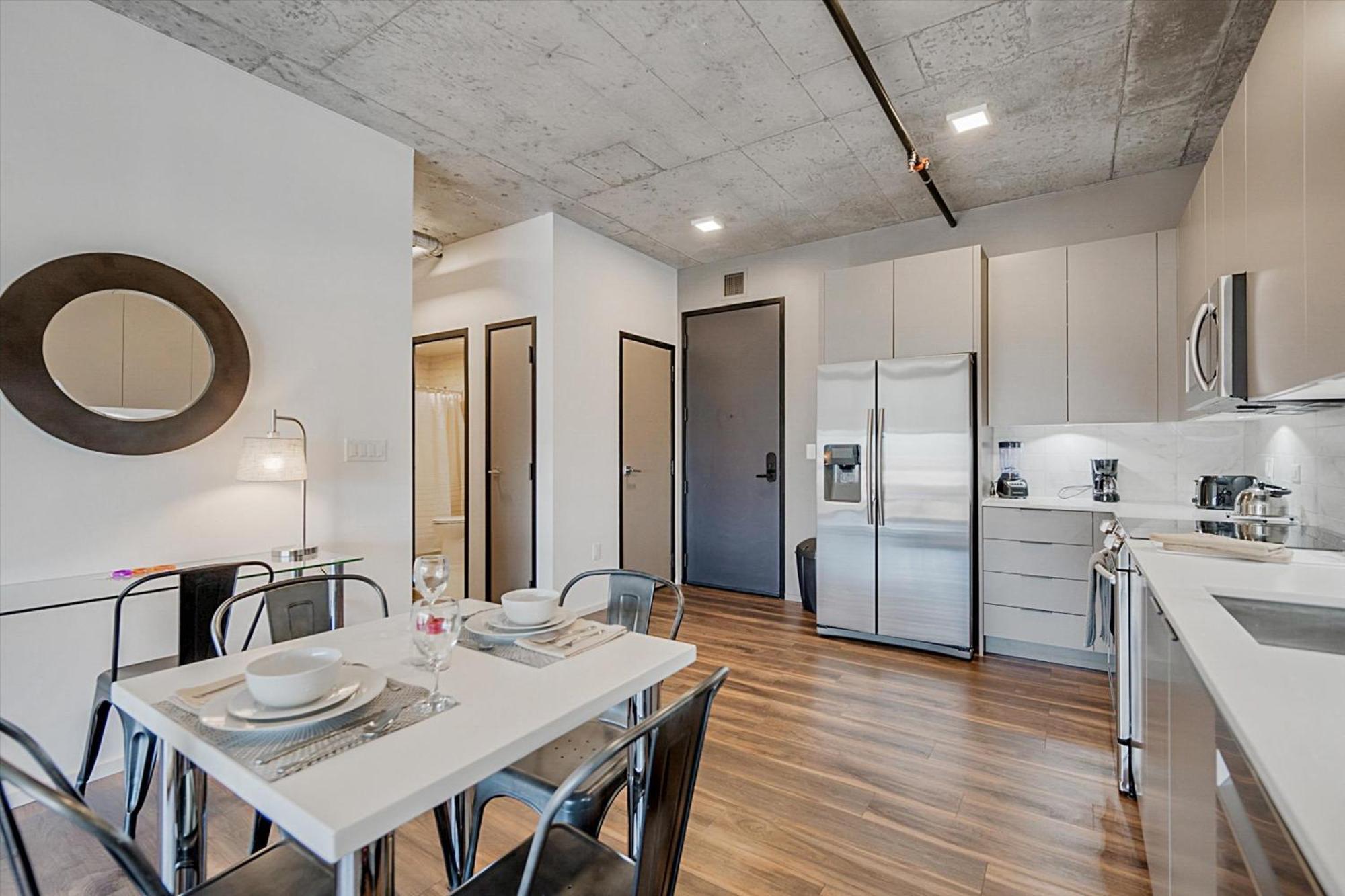 Global Luxury Suites Nashville Downtown Buitenkant foto